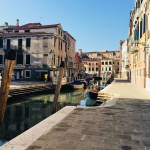 Meet your Posher, Din